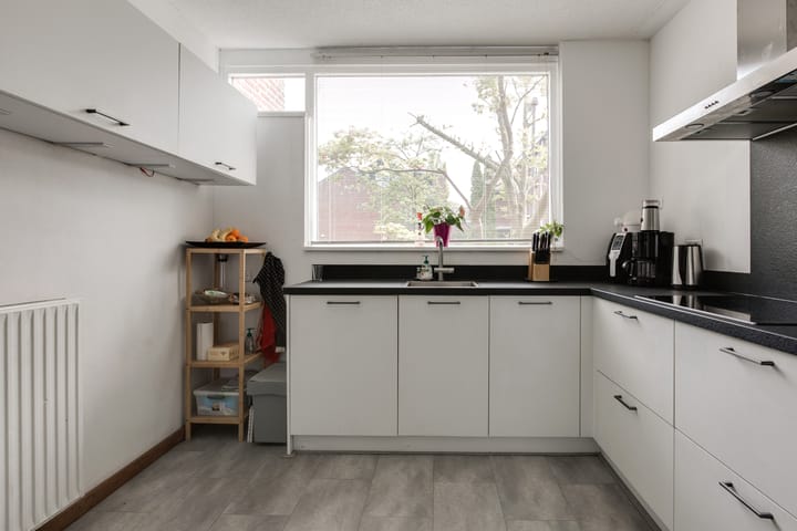 Foto 10 van Van Vredenburchlaan 41