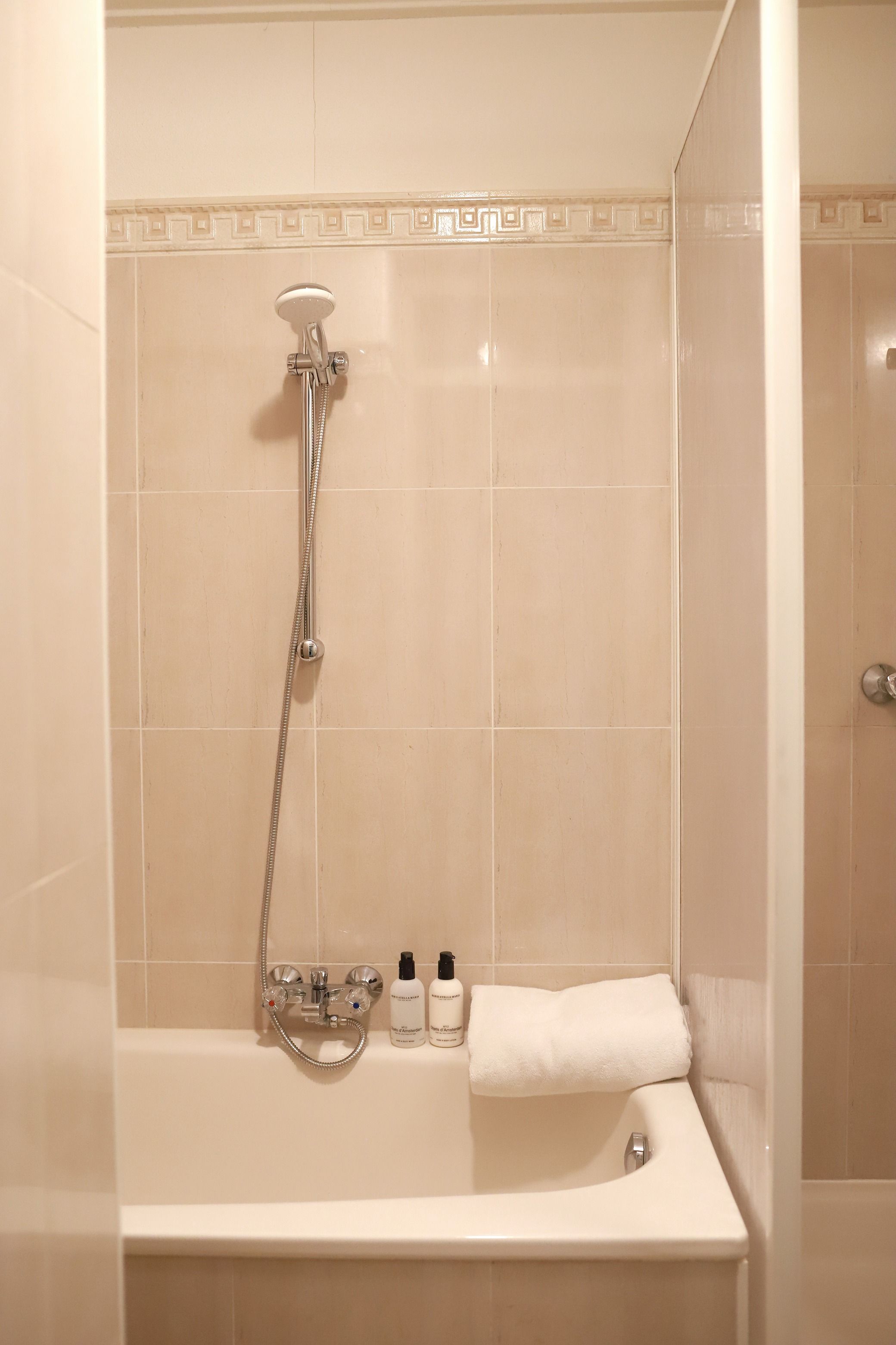 Foto 18 van Bilderdijkstraat 79-C