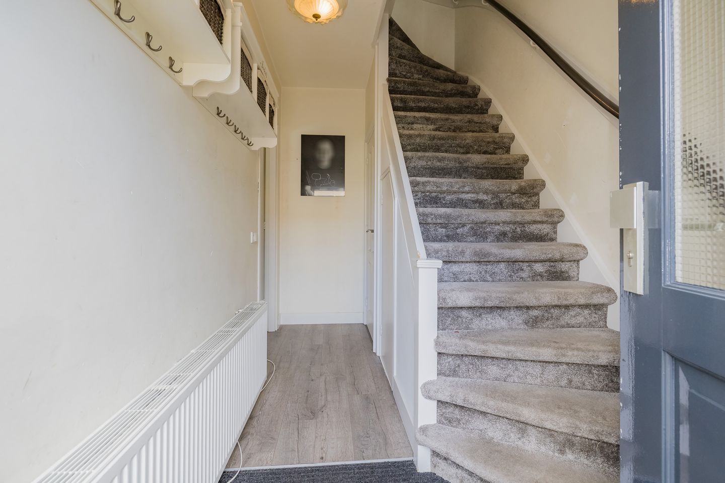 Photo 5 of Dolfijnstraat 208