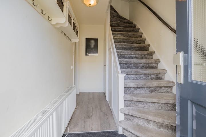 Foto 5 van Dolfijnstraat 208