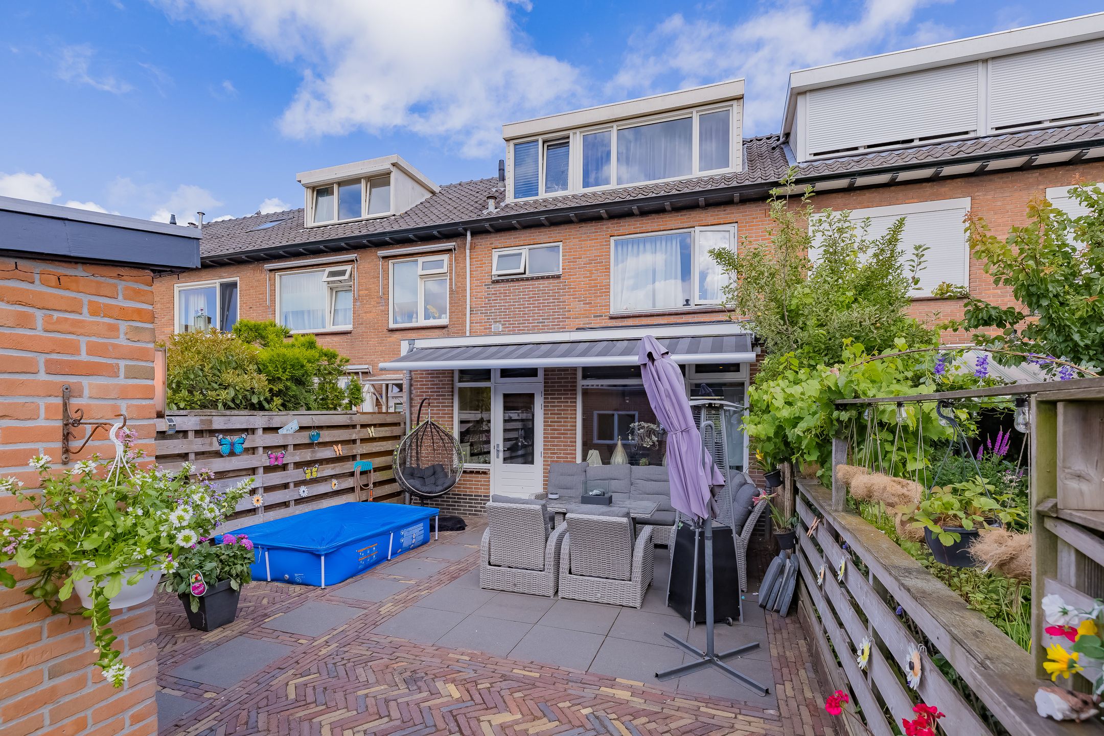 Photo 21 of Dolfijnstraat 208