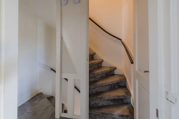 Foto 22 van Dolfijnstraat 208