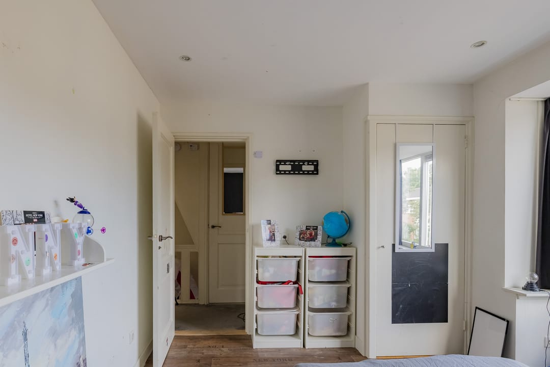 Photo 31 of Dolfijnstraat 208