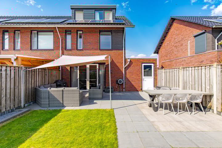 Foto 2 van Kranssteen 23