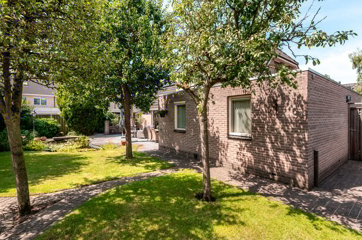 Foto 45 van Hondsdraf 176