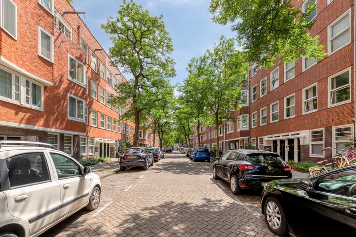 Photo 2 of Mercatorstraat 39-3