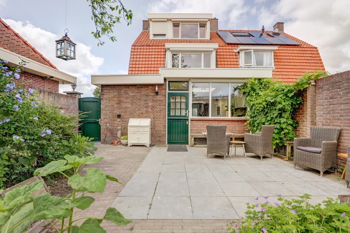 Photo 1 of 's-Heer Hendrikskinderendijk 78