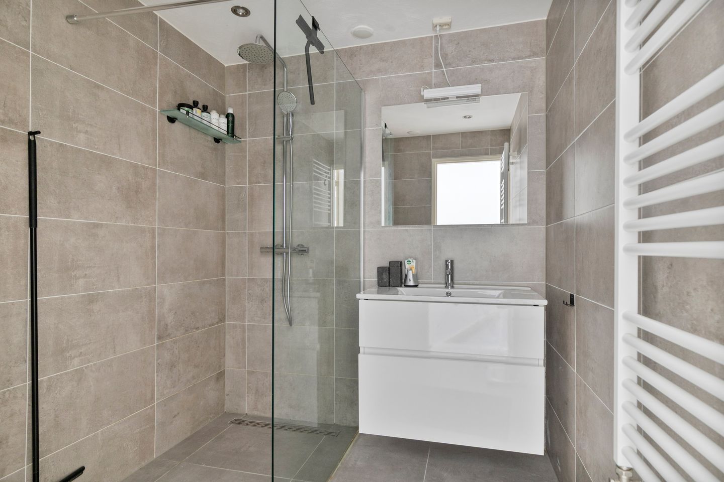 Foto 19 van Nibelungenhof 12