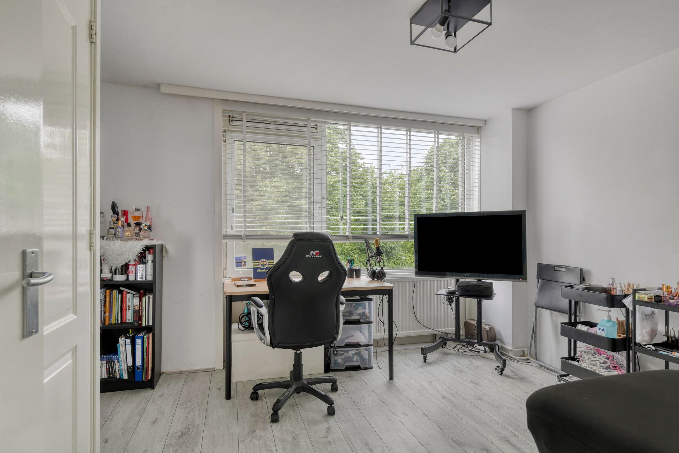 Foto 21 van Nibelungenhof 12