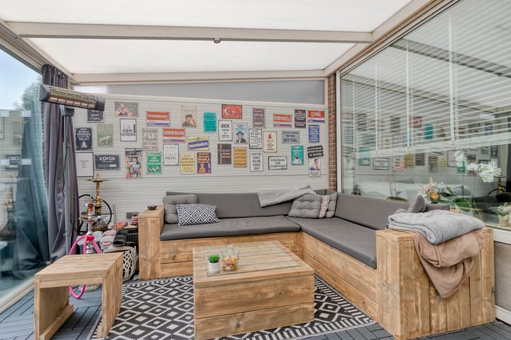 Foto 25 van Nibelungenhof 12