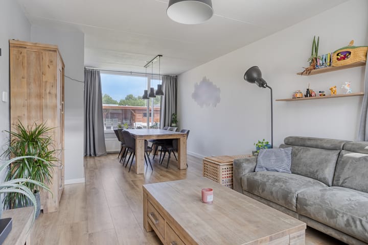 Photo 3 of Piet Heinstraat 9