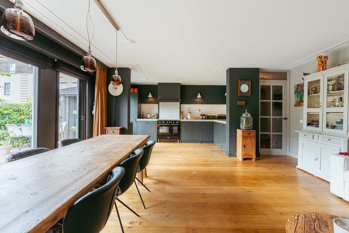 Foto 3 van Bep van Klaverenboulevard 46