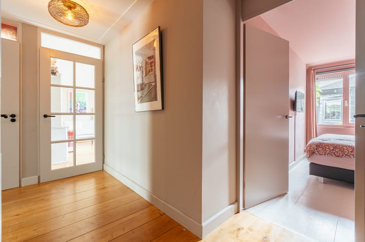 Foto 11 van Bep van Klaverenboulevard 46