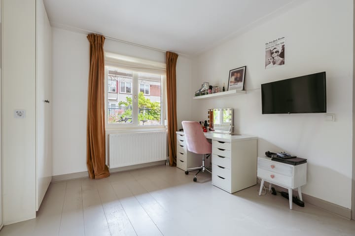 Foto 19 van Bep van Klaverenboulevard 46