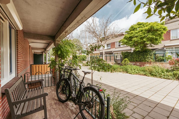 Foto 22 van Bep van Klaverenboulevard 46