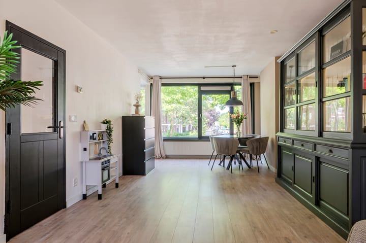 Foto 4 van Bachstraat 36