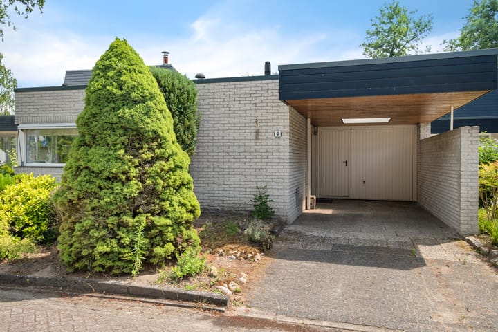 Foto 60 van Eduard Flipsestraat 9