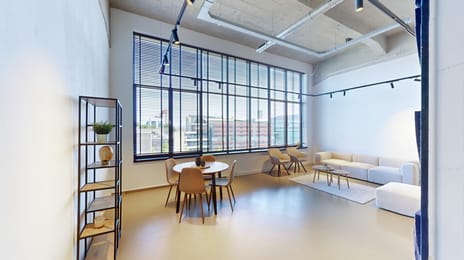 Lichttoren 180 secondary image