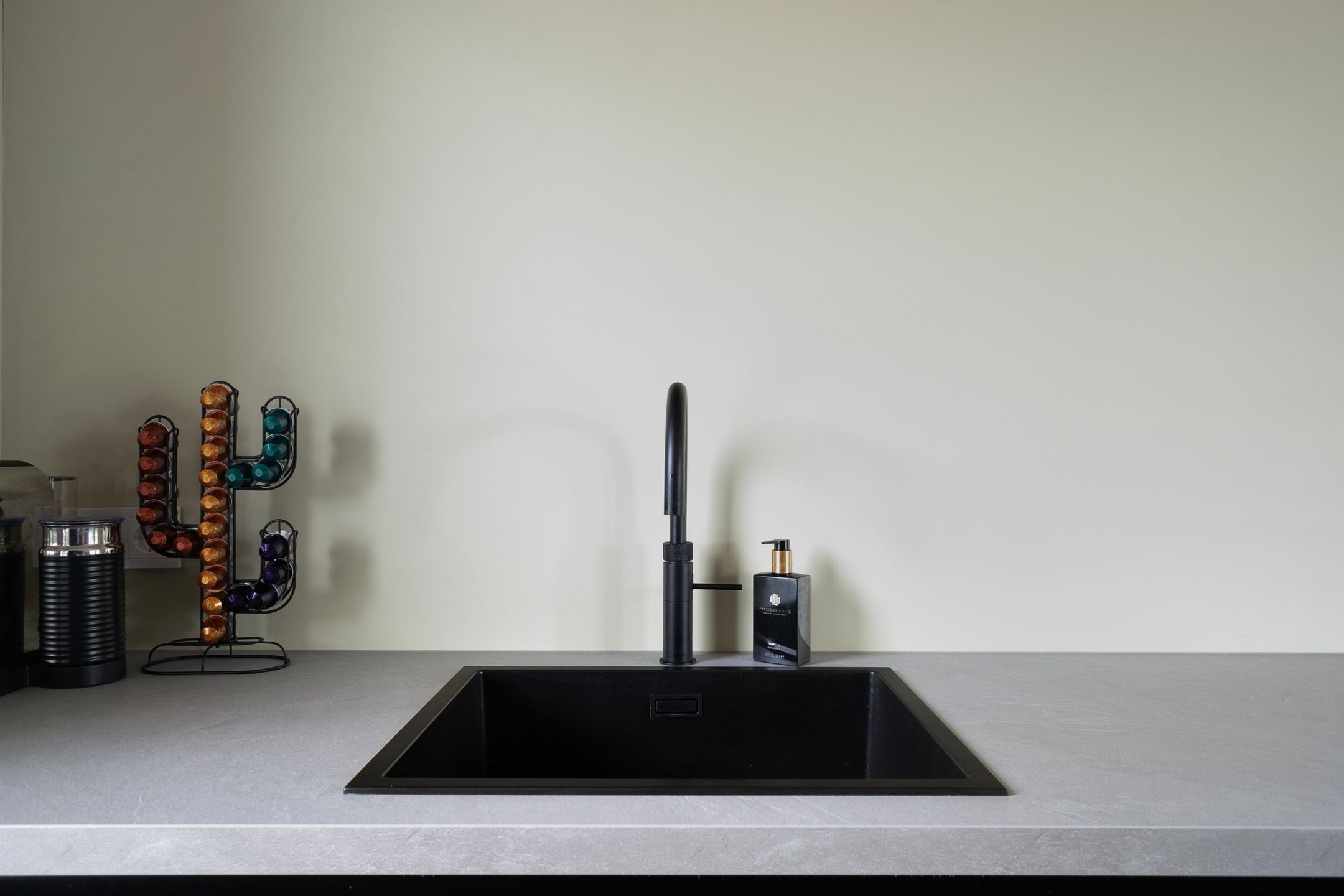 Foto 15 van Hongkongstraat 3