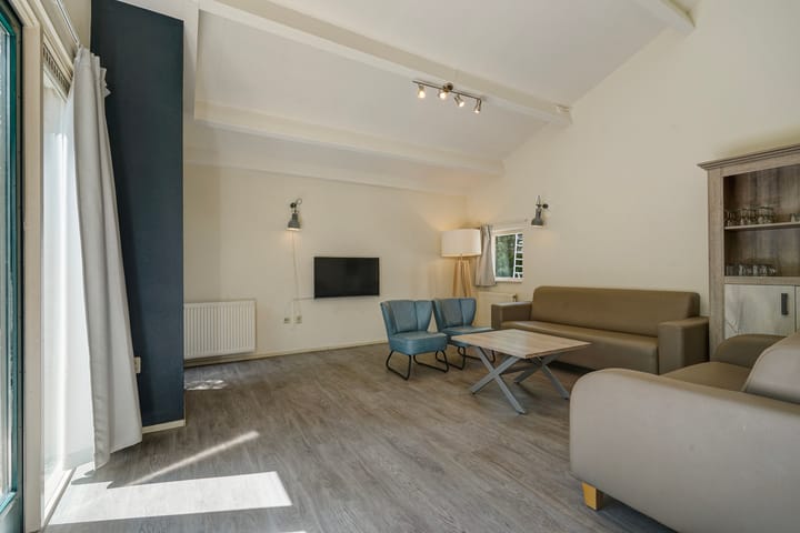 Foto 9 van Machiel Vrijenhoeklaan 450-33