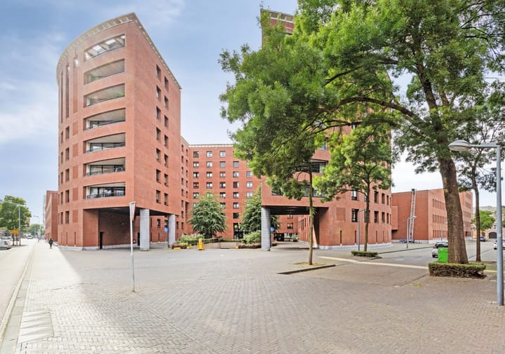 Photo 1 of Clermontlunet 18-D