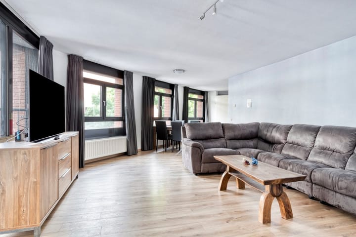 Photo 2 of Clermontlunet 18-D