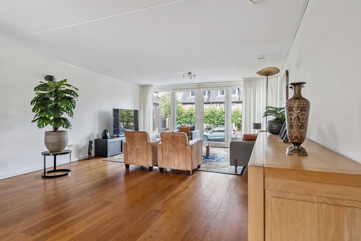 Foto 24 van Irenestraat 23