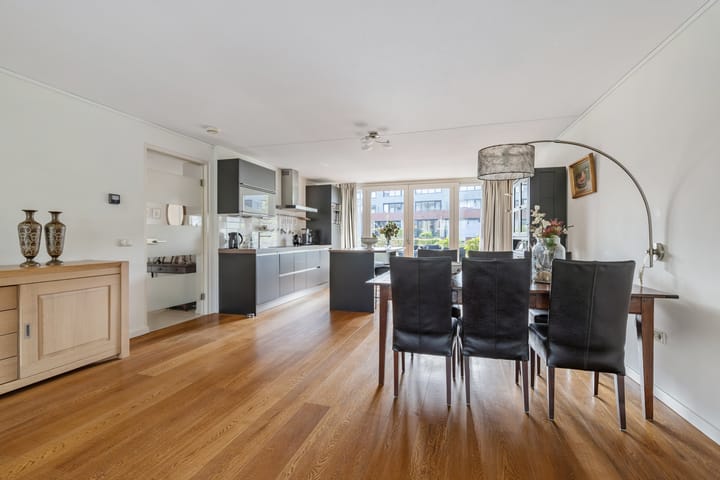 Foto 32 van Irenestraat 23