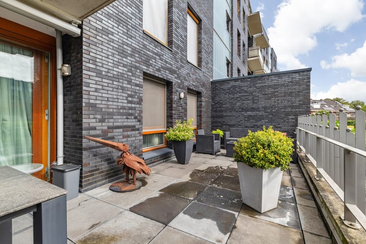 Foto 57 van Irenestraat 23