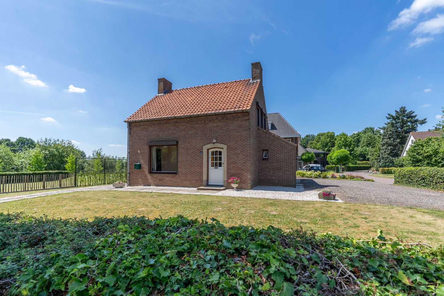 Foto 1 van Grotestraat 110