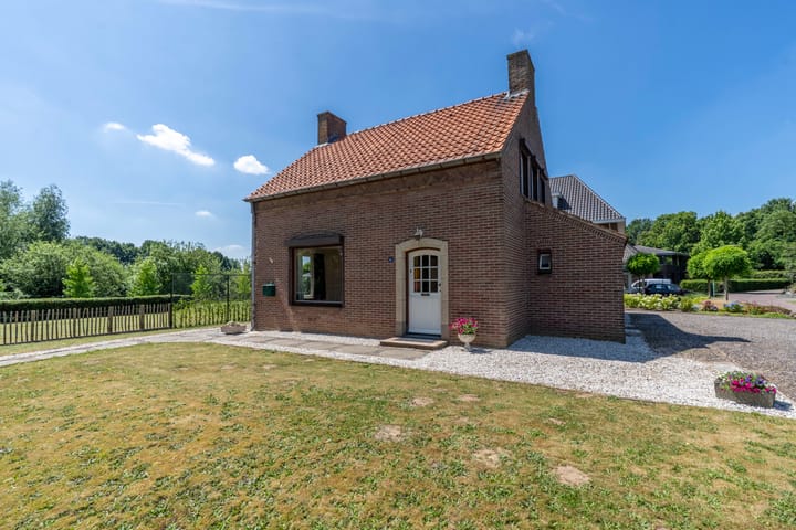 Foto 6 van Grotestraat 110