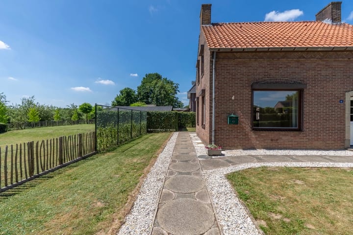 Foto 7 van Grotestraat 110