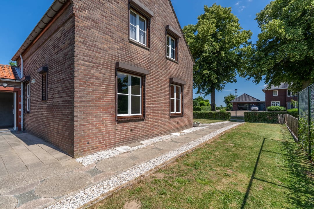 Photo 8 of Grotestraat 110