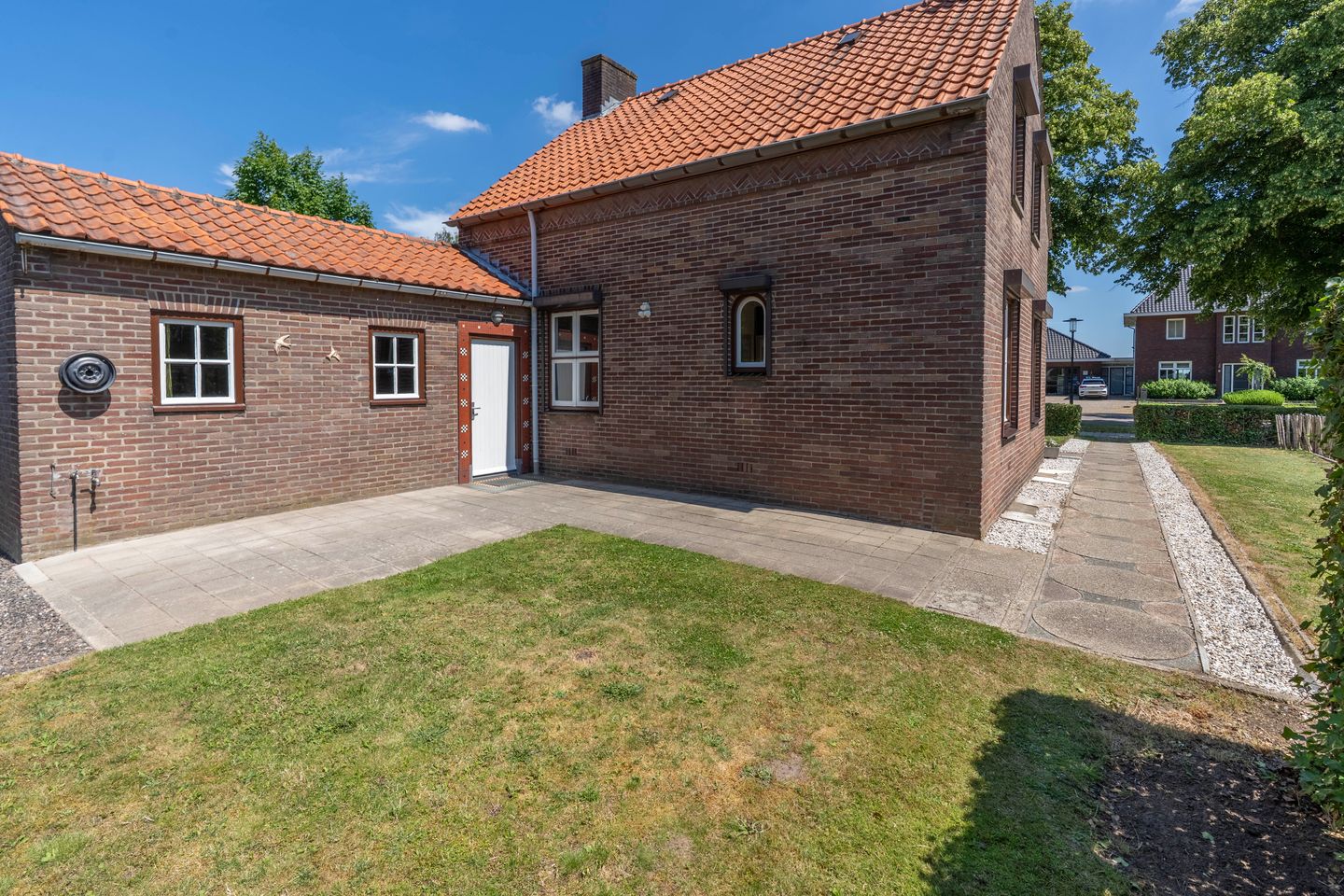 Photo 10 of Grotestraat 110