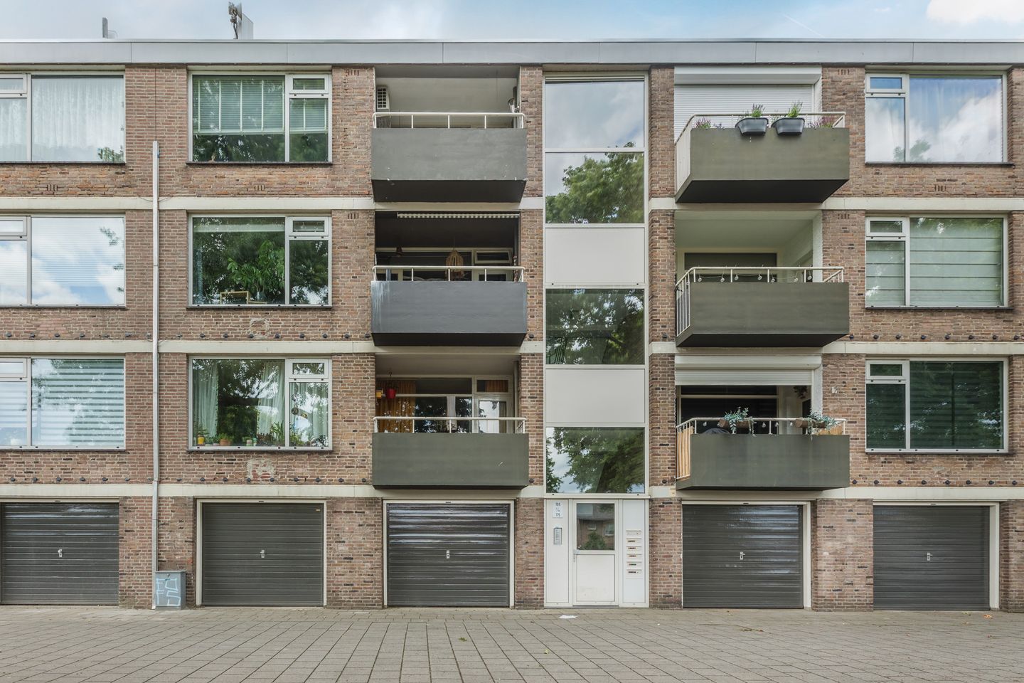 Burgemeester Ploegmakerslaan 113 main image