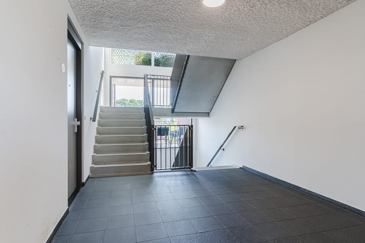 Foto 7 van Lange Wagenstraat 4-C