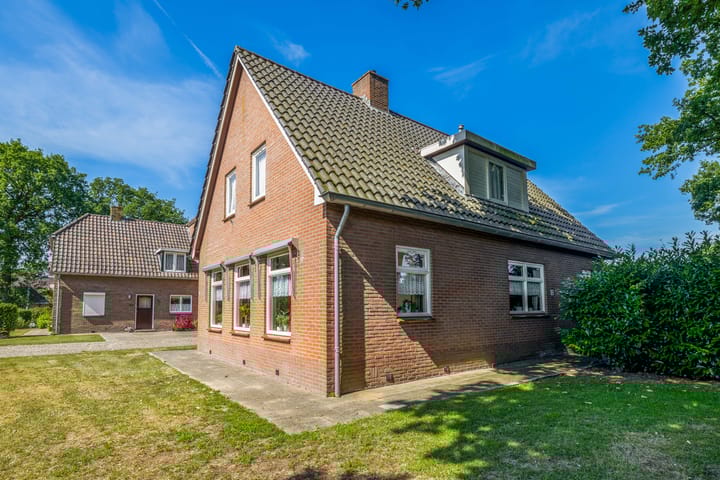 Foto 1 van Schapelsteeg 5