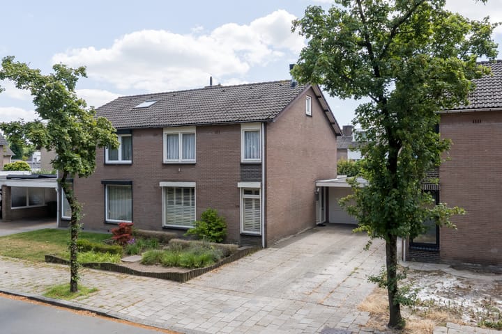 Photo 1 of Overweertstraat 106
