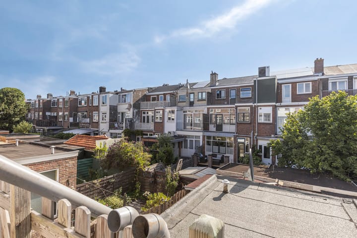 Photo 22 of Paulus Potterstraat 40