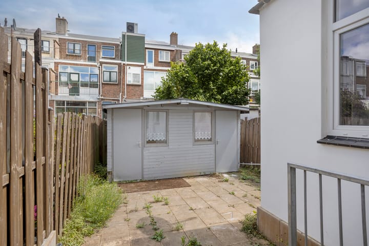 Photo 30 of Paulus Potterstraat 40