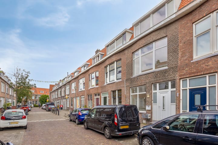 Photo 32 of Paulus Potterstraat 40