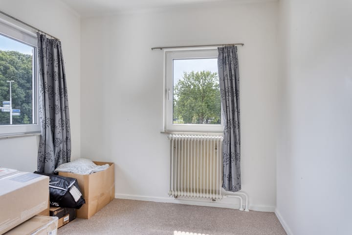 Photo 35 of Boschdijk 878