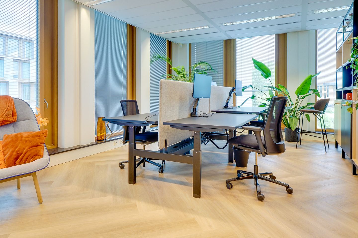 View photo 4 of Van Deventerlaan 20