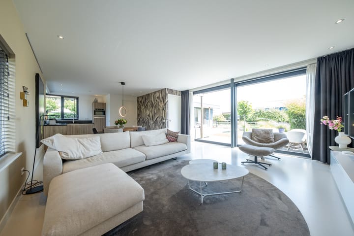 Foto 4 van Demmerik 10