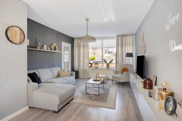 Foto 8 van Irisstraat 6