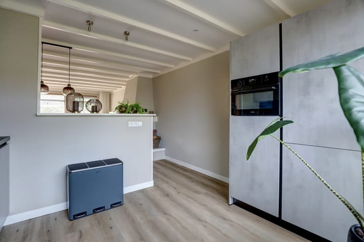 Foto 17 van Galerij 9