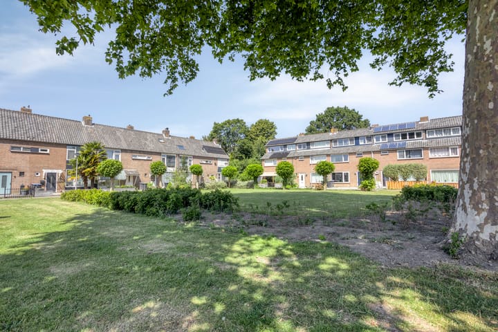 Foto 29 van Irisstraat 6