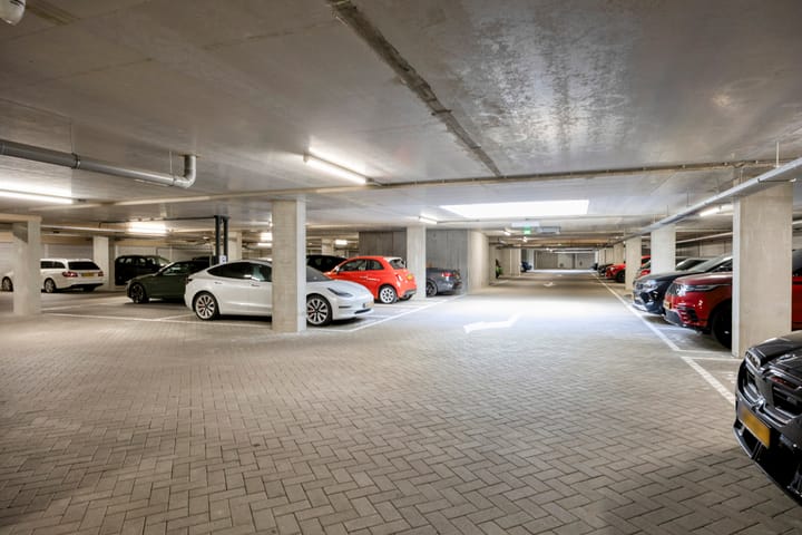 Photo 34 of Torenallee 69-056