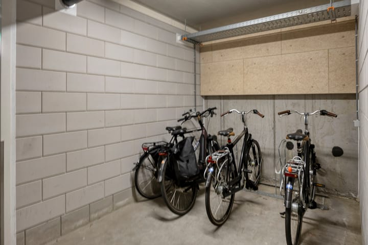 Photo 38 of Torenallee 69-056