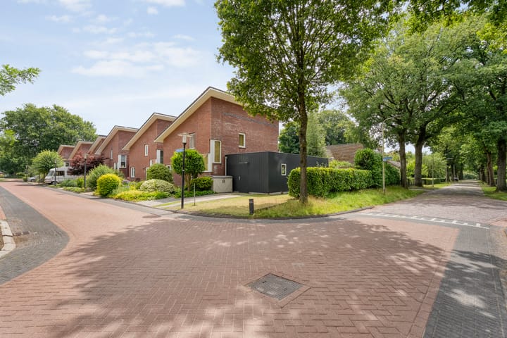 Photo 8 of Valkenakker 2